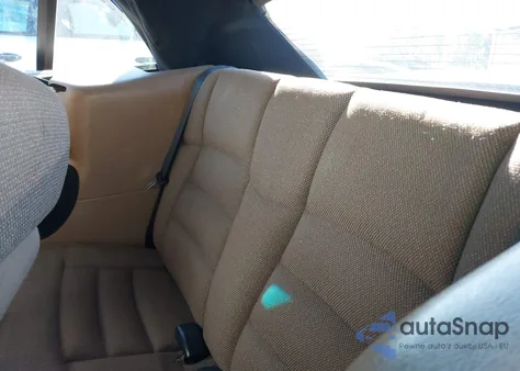 1998 Ford Mustang z USA, uszkodzony, nr VIN 1FAFP4447WF217244